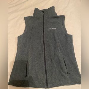 Columbia fleece vest